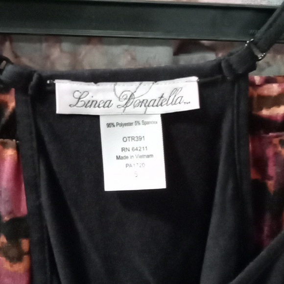 Very Nice Pajama Set (Women's Size Small is the only size that I have!) - Picture 4 of 9